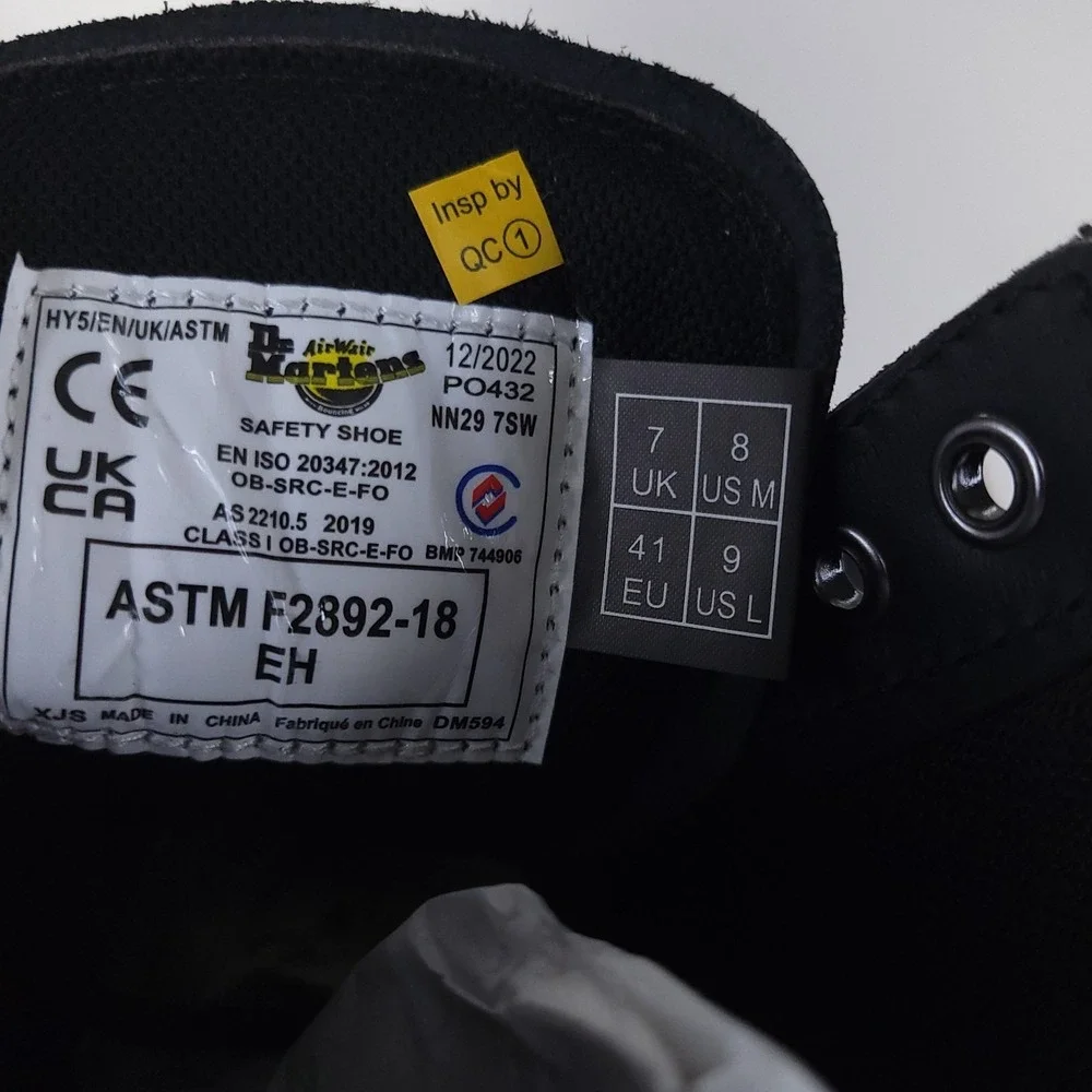 Dr. Martens Work Boots Mens 8 Womens 9 Black  1460 SR Slip Resistant Leather NIB Dr. Martens Work Boots Mens 8 Womens 9 Black 1460 SR Slip  main image 4